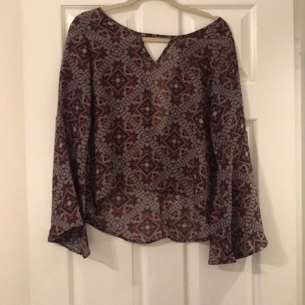 Beautiful bell sleeved top